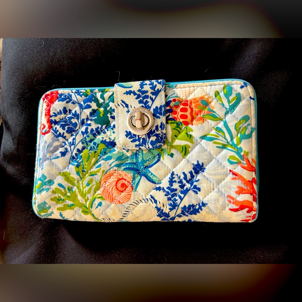 Vera Bradley RFID wallet